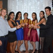 Confraternização dos concluintes da 3ª série B do Ensino Médio, do Colégio Estadual Floriano Peixoto. - 83be7c20-962f-4609-92d7-80e6acdefd4e